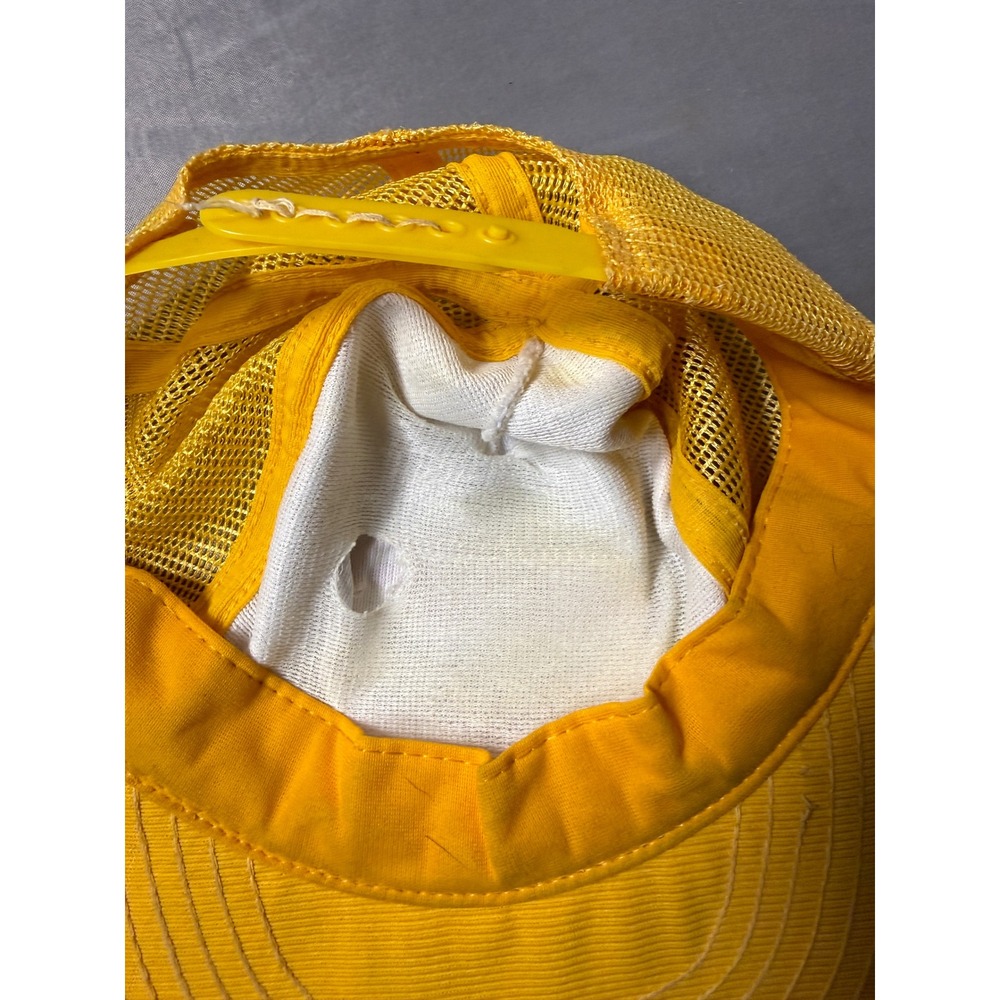 Vintage Levis Strauss & Co Trucker Hat Yellow White Mesh Snapback Patch Cap - Picture 9 of 11